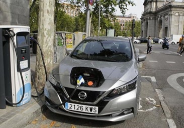 Madrid aprueba las ayudas para renovar los vehículos: hasta 2.000 euros para motos y 8.500 para un coche 'cero'