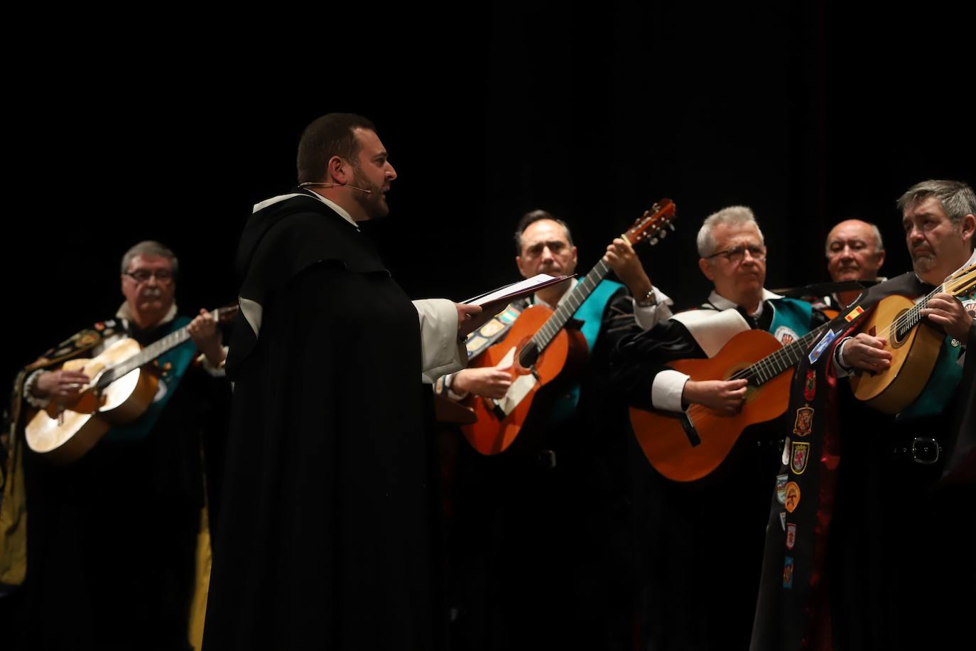 Las imágenes del pregón de las glorias de Córdoba por fray Manuel García y el cartel de David Payán