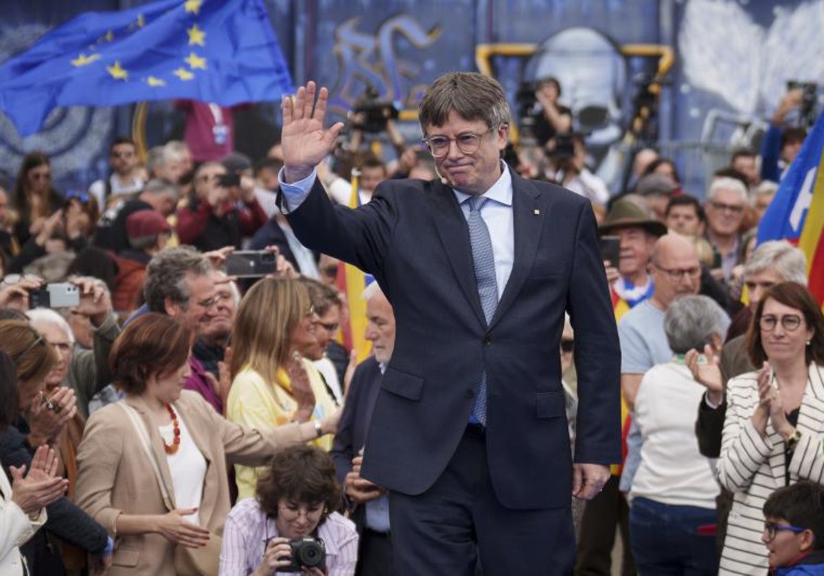 Puigdemont, en el acto en Elna (Francia)