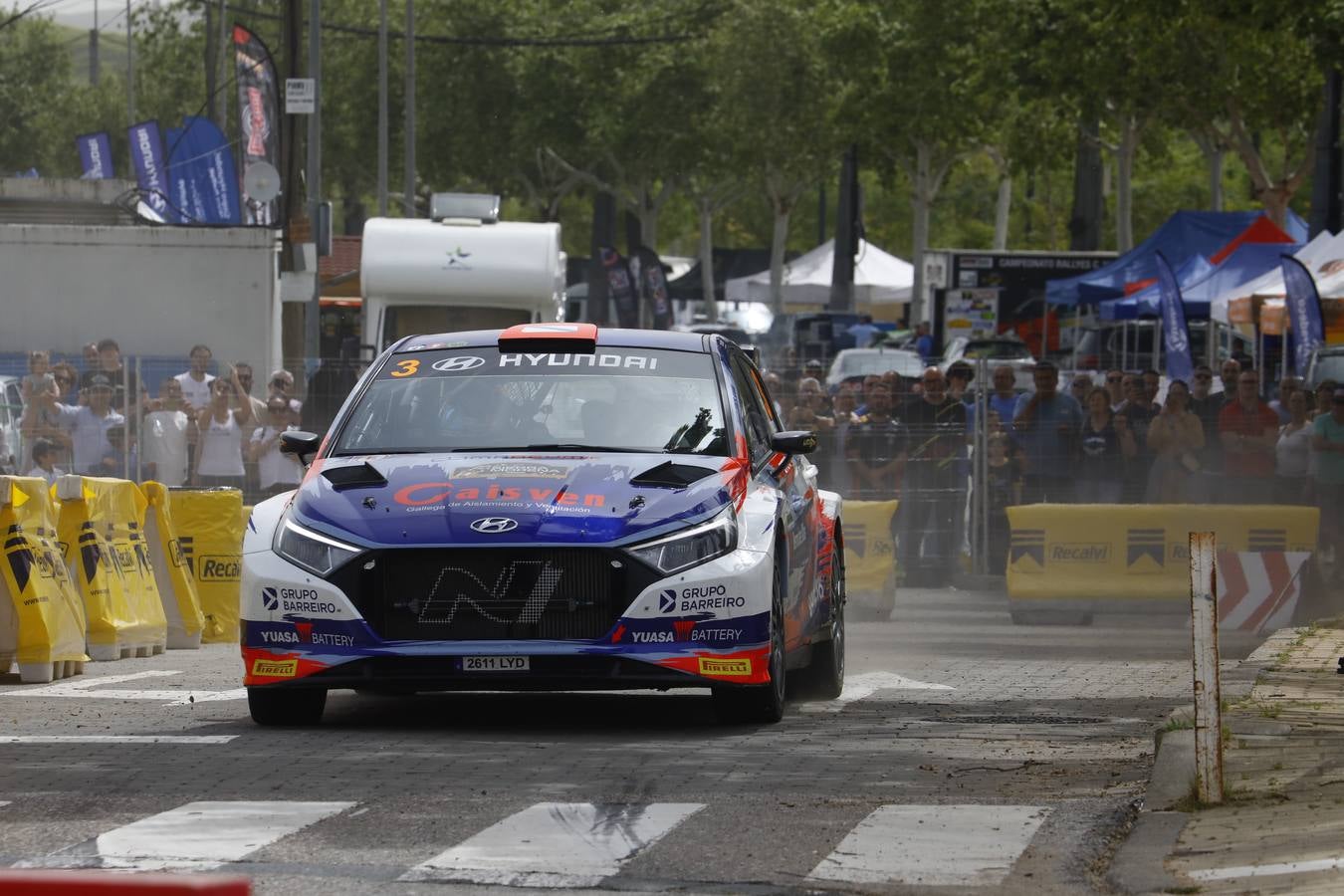 Las mejores imágenes del trepidante tramo urbano del Rallye Sierra Morena 2024