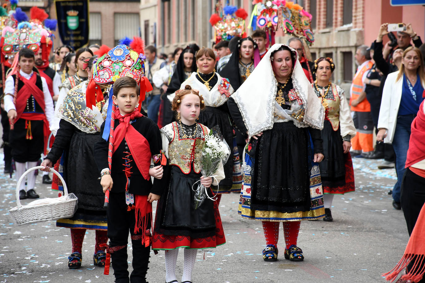 Talavera y su comarca se vuelcan con la fiesta de Las Mondas