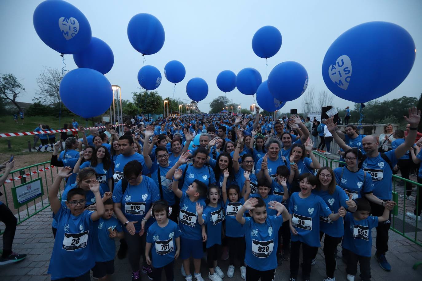 Las imágenes de la solidaria Carrera por el Autismo en Córdoba