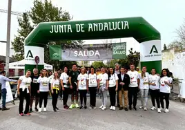 La consejera de Salud asegura que el Gobierno de Juanma Moreno es el que más ha invertido en sanidad pública en Andalucía