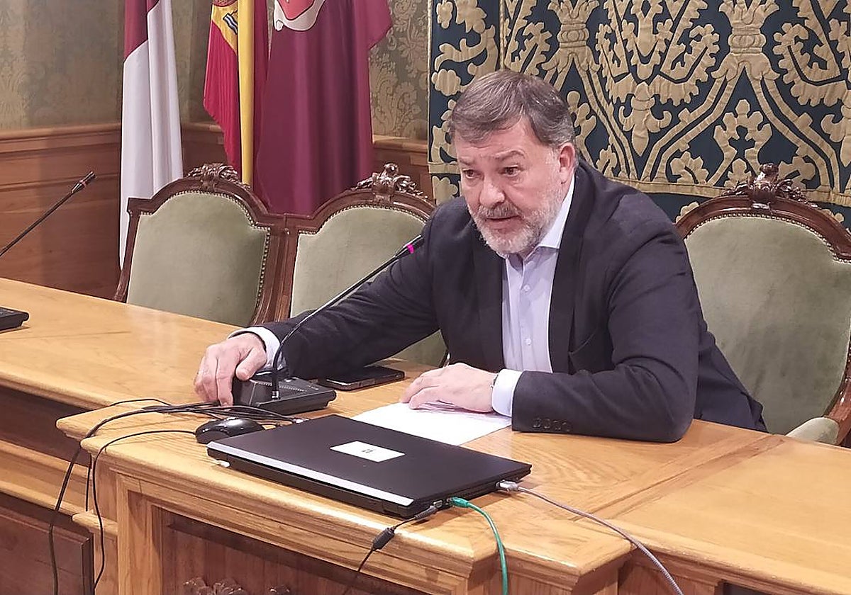 Darío Dolz durante la rueda de prensa