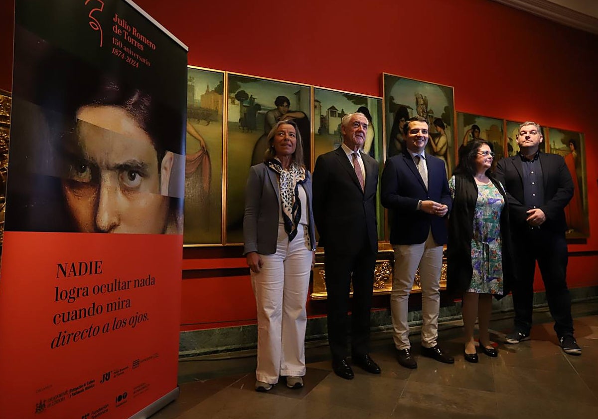 El alcalde y la concejal de Cultura, con representantes del Museo Thyssen, la Fundación Telefónica y el Museo de Bellas Artes de Bilbao