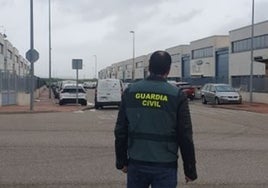 Detenido por robar casi 12.000 euros en monedas de las máquinas expendedoras de la empresa en la que trabajaba