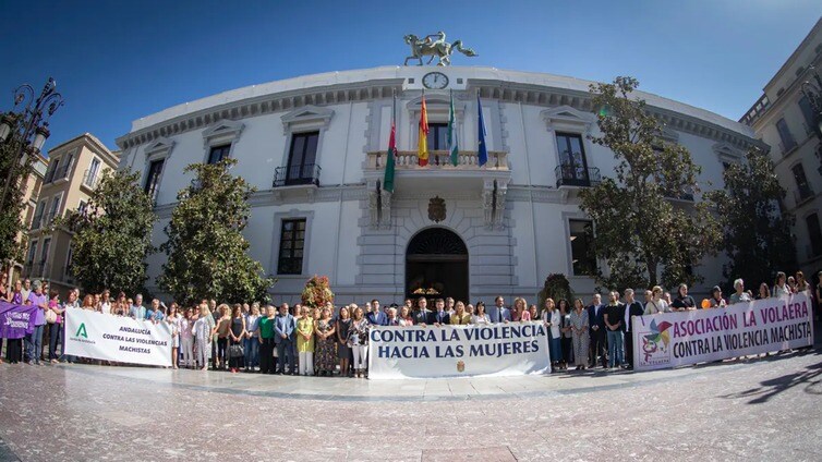 Granada lidera en Andalucía el número de municipios en el sistema VioGén: ¿qué es y cómo funciona?