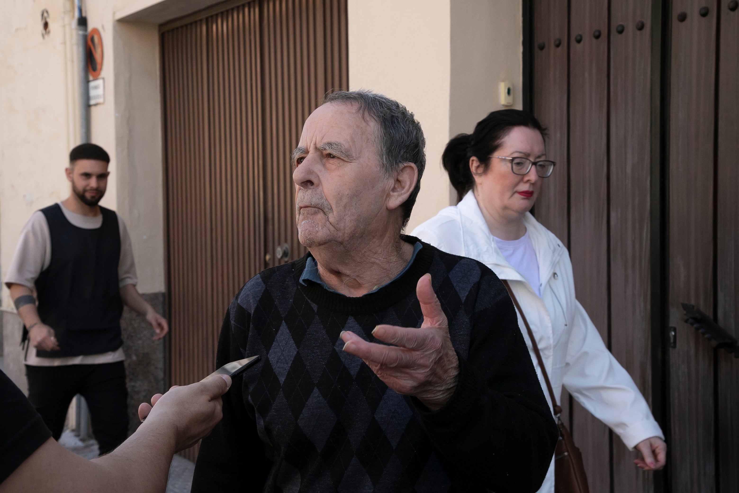 Fotos: un barrio de Córdoba sumido en la quietud por dos crímenes en una semana