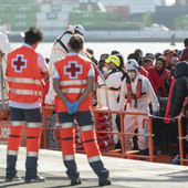 Aluvión de migrantes en la Ruta Canaria, cerca de 500 en un día