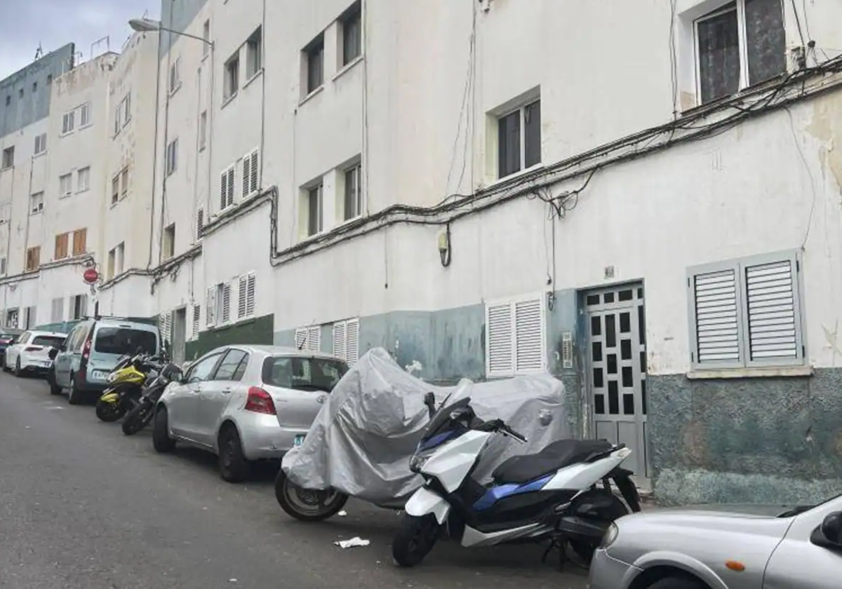 Calle de la vivienda donde ocurrieron los hechos en Zárate, en Gran Canaria