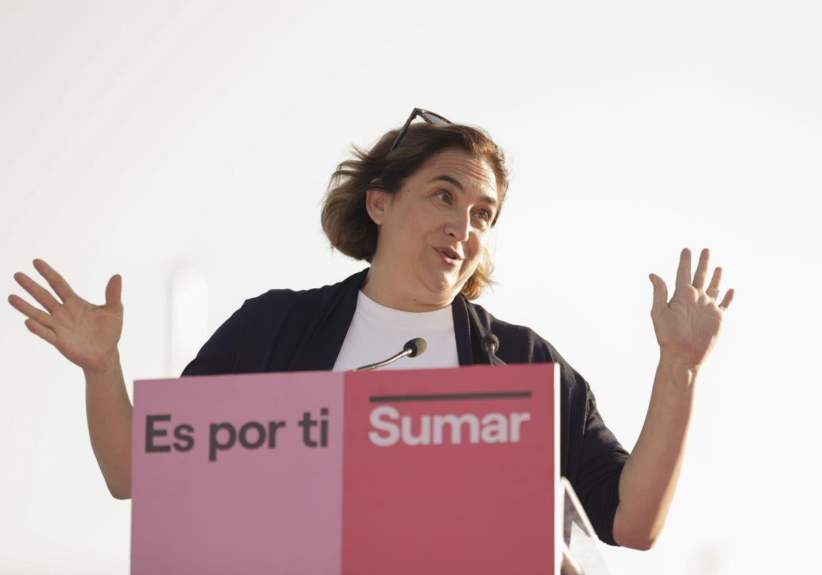 La portavoz de los Comunes en el Ayuntamiento de Barcelona, Ada Colau, en una imagen de archivo