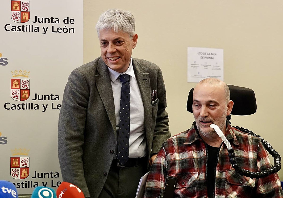 El delegado territorial de la Junta en León, Eduardo Diego, presenta los actos que tendrán lugar con motivo de la celebración del día de la Comunidad de Castilla y León en León y Ponferrada