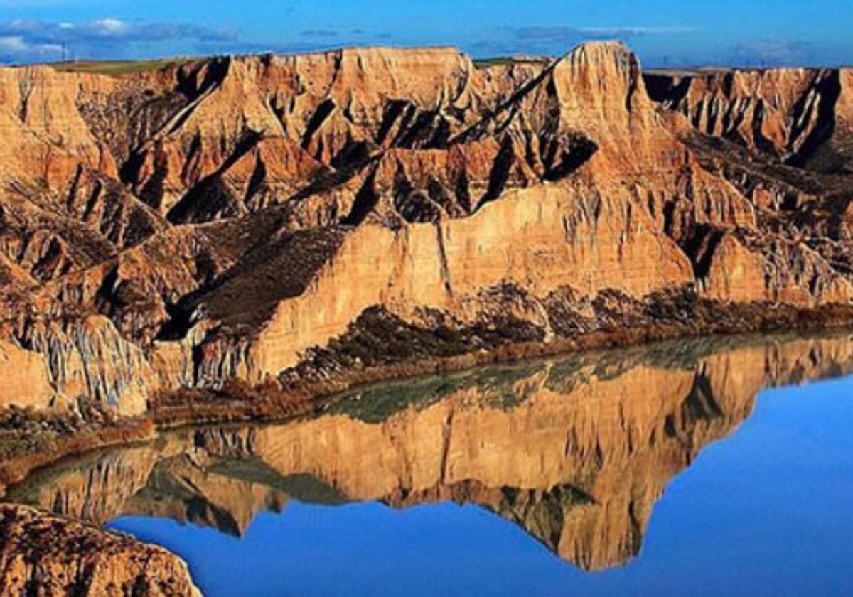 Las Barrancas, en la orilla norte del embalse de Castrejón