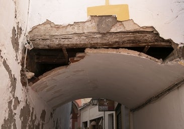 El Obispado restaurará de urgencia el arco del camarín de la Virgen del Socorro