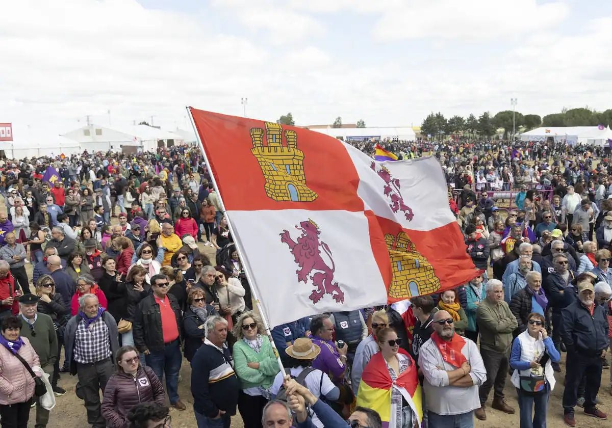 Celebración del Día de Castilla y León en la campa de Villalar