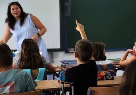 El PSOE andaluz llama a «salir a la calle» y apoyar las protestas sindicales de mayo por la mejora de la educación pública