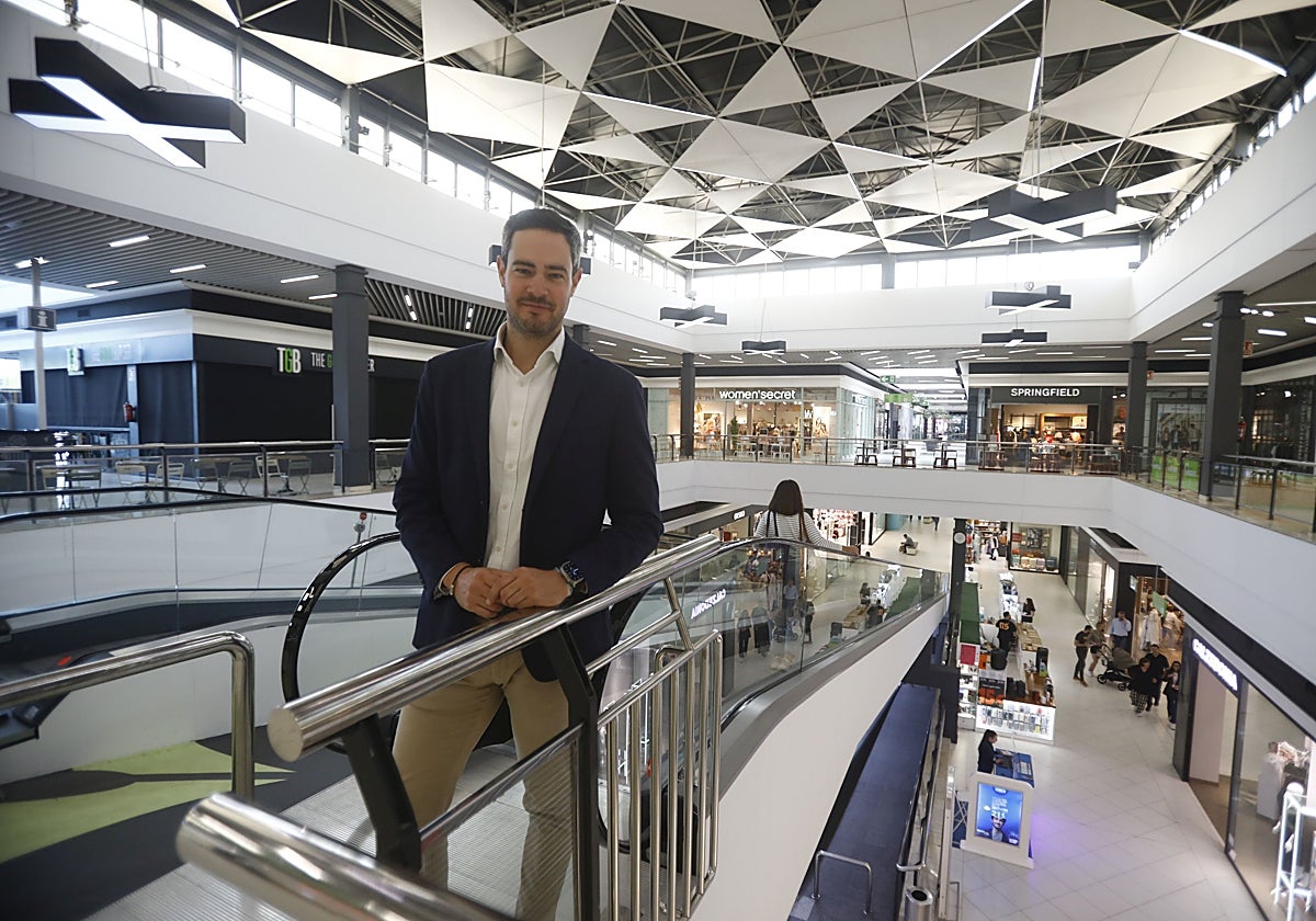 Istvan Aguilera, en el centro comercial La Sierra