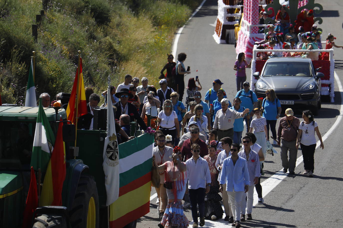 Fotos: la colorida romería de Santo Domingo en Córdoba