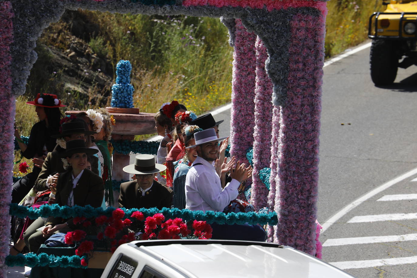 Fotos: la colorida romería de Santo Domingo en Córdoba