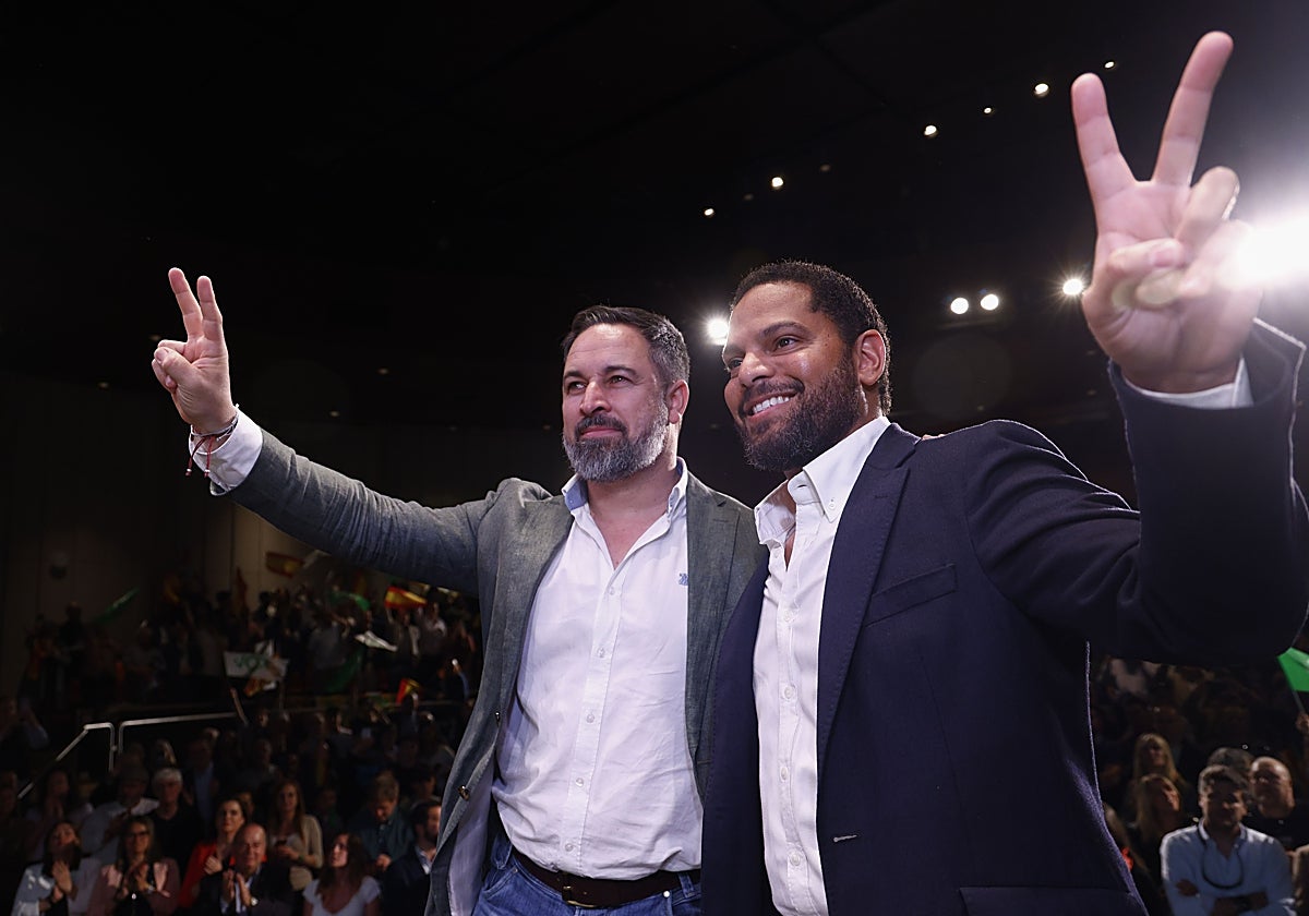 Santiago Abascal junto al candidato de Vox en Cataluña, Ignacio Garriga