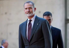 Sánchez comunicó a Felipe VI su decisión de tomarse un descanso como presidente del Gobierno
