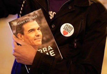 La 'oportuna' campaña de apoyo a Pedro Sánchez en Change.org está impulsada por un usuario anónimo