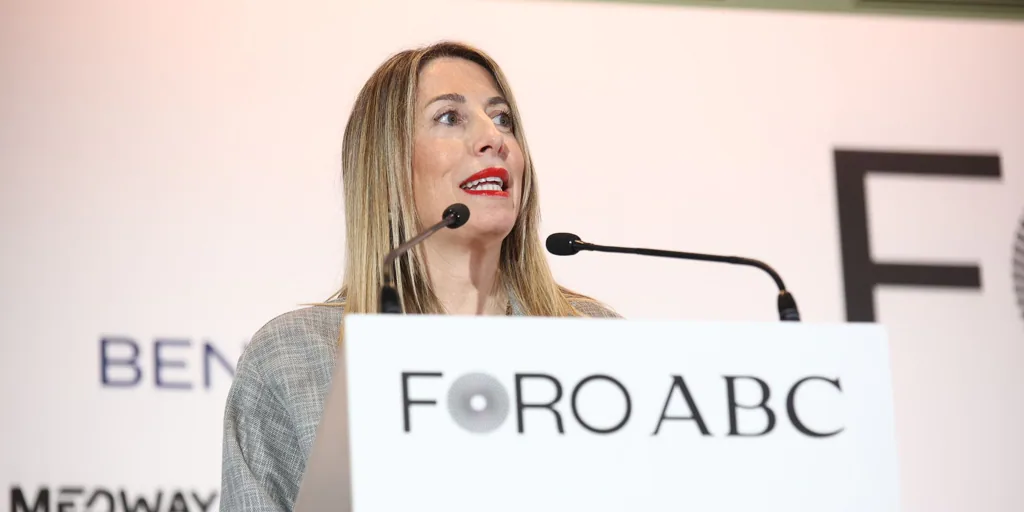María Guardiola: «Defendemos que Almaraz siga funcionando, es energía verde»