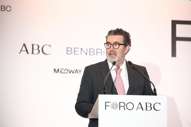 El director de ABC, Julián Quirós, durante su intervención de este viernes en el Foro ABC