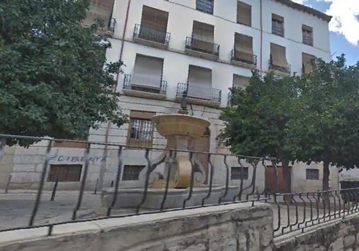 La Casa del Miedo de Jaén se ubica frente a la iglesia de San Bartolomé