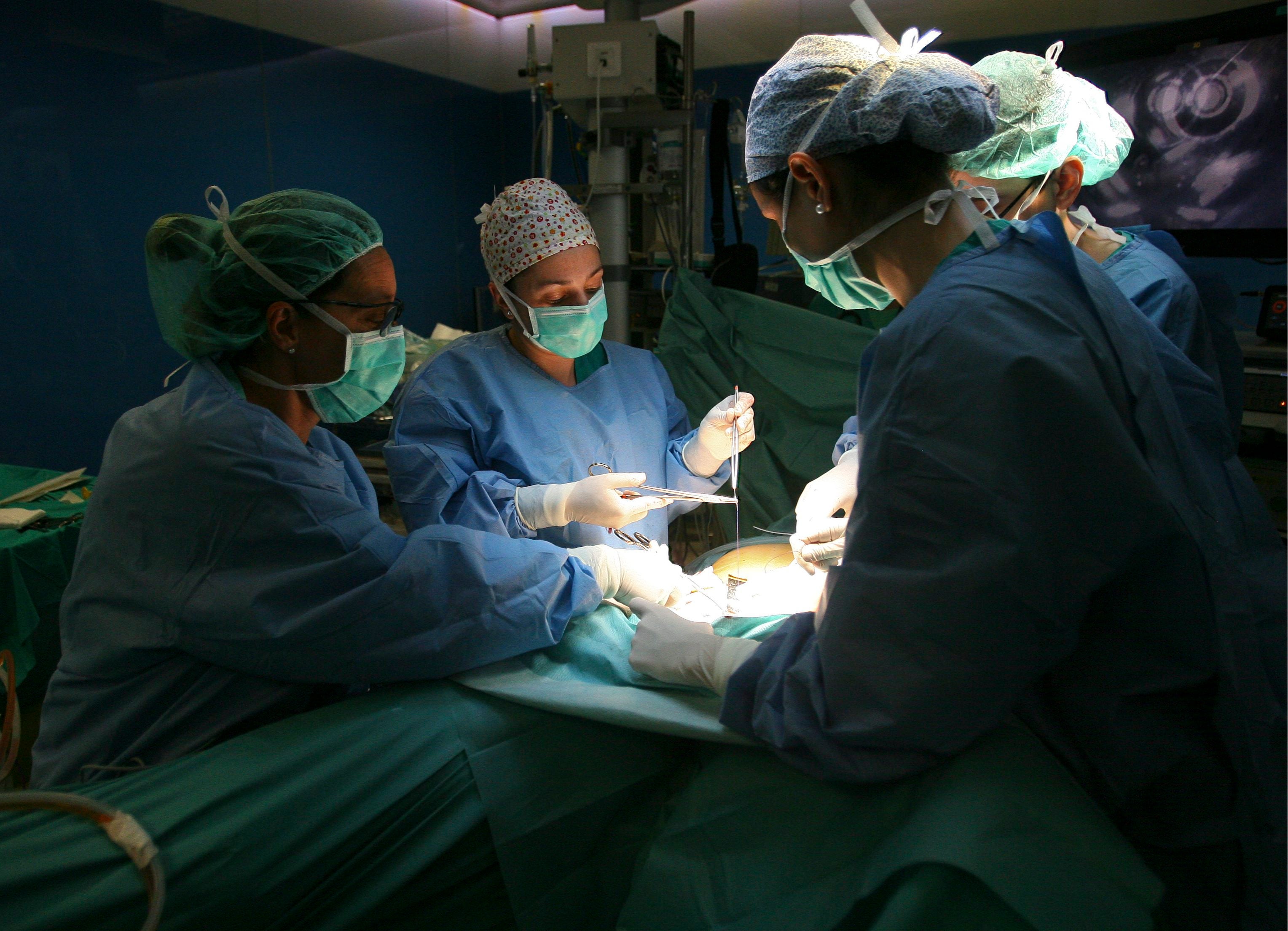 Un quirófano en una imagen de archivo