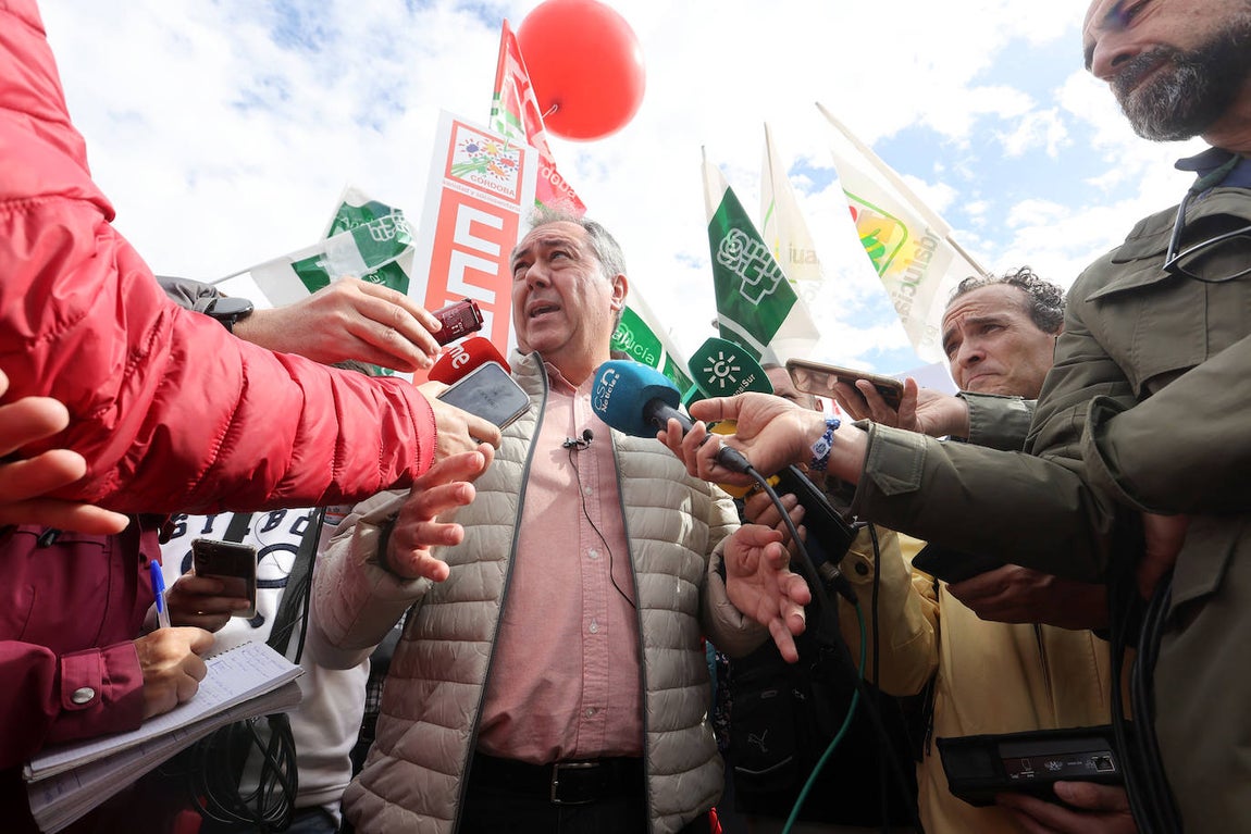 Fotos: La manifestación del 1 de mayo en Córdoba
