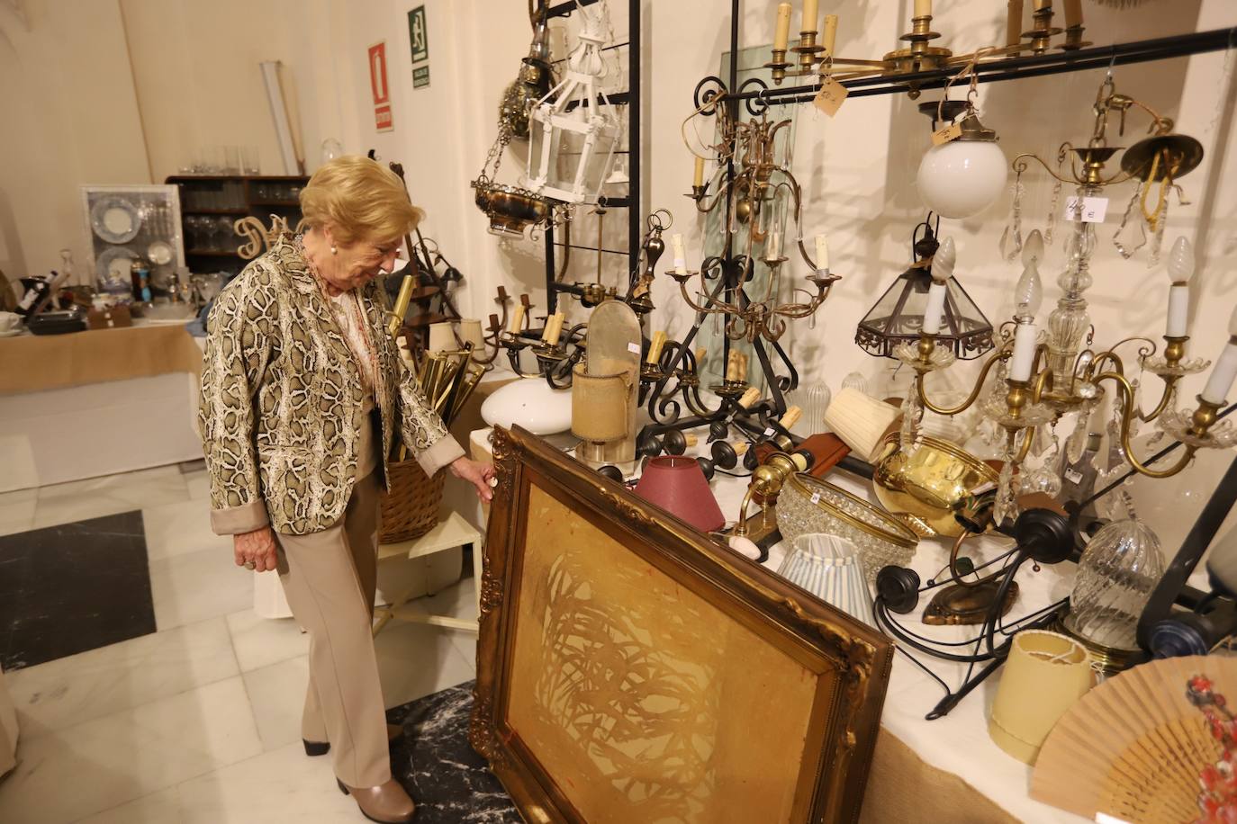 Las imágenes de la inauguración del Baratillo de Adevida en Córdoba