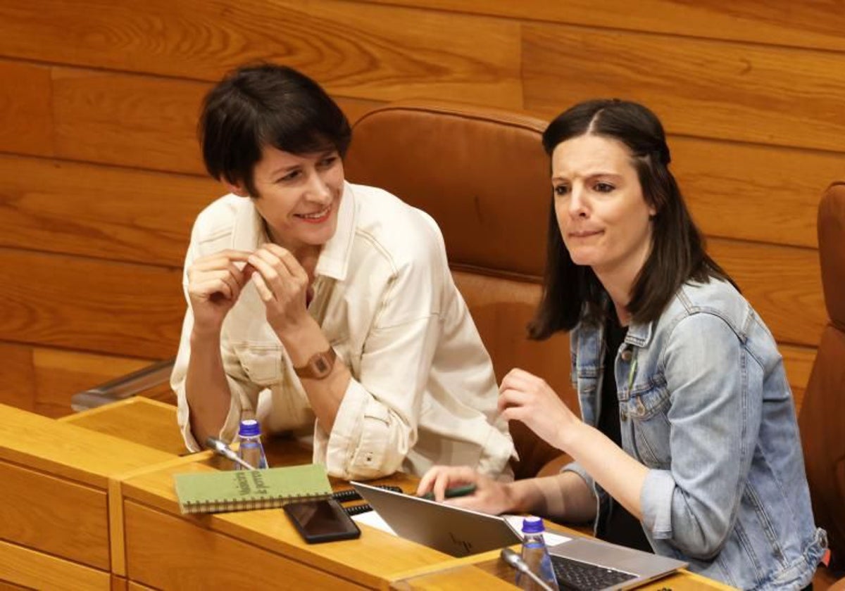 Ana Pontón y Olalla Rodil, en el último pleno del Parlamento de Galicia