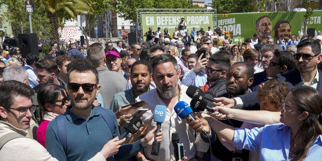 Abascal se vuelca en el final de campaña en Cataluña en plena pugna con ...