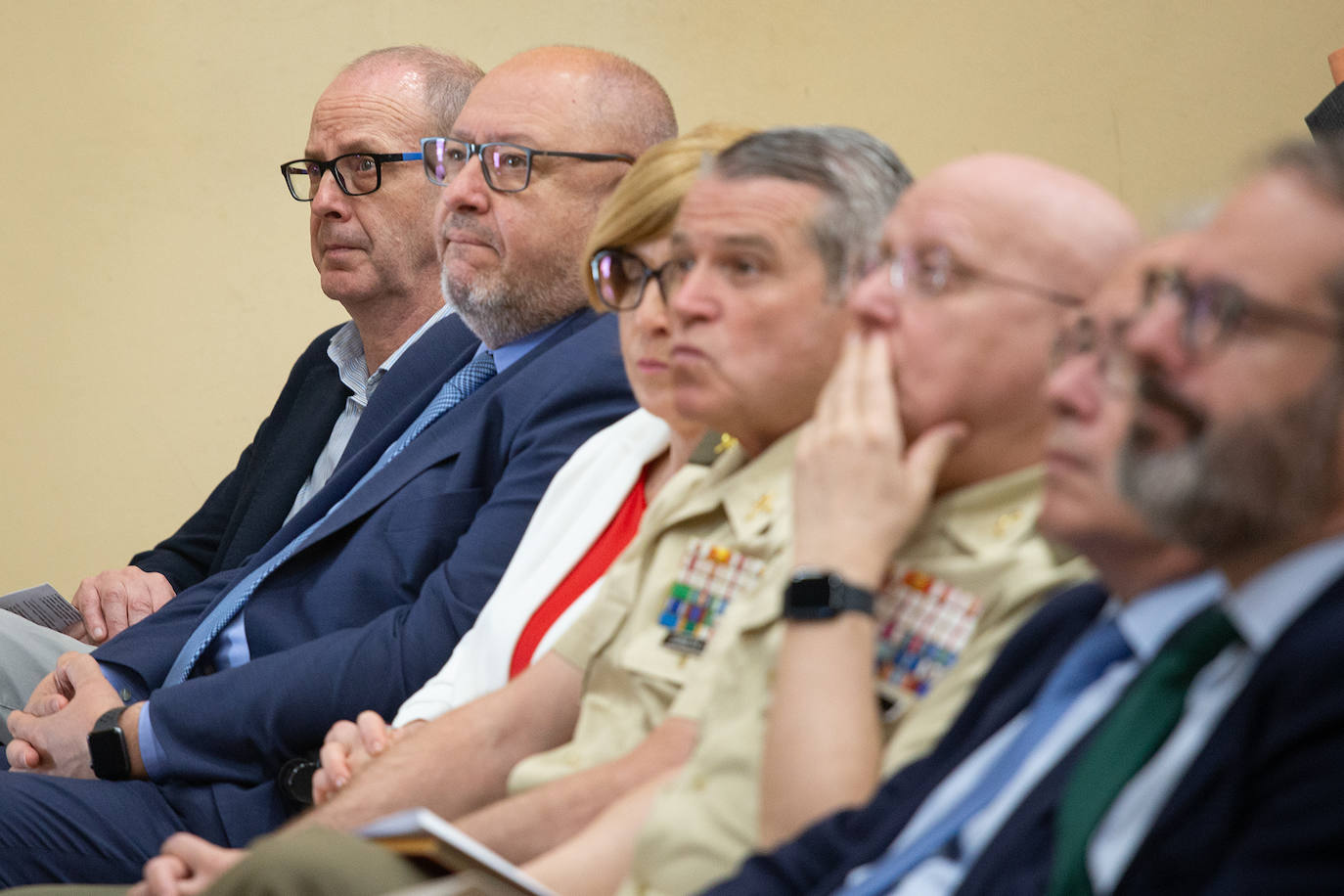 Fotos: La presentación de la Base Logística del Ejército de Tierra de Córdoba en Algeciras