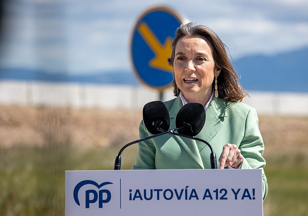 La secretaria general del PP, Cuca Gamarra, en Santo Domingo de la Calzada (La Rioja)