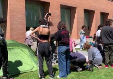 Dos centenares de estudiantes acampan en la Complutense y se suman a la ola de protestas propalestina