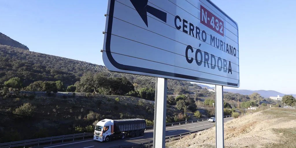 Ayuntamiento, Diputación de Córdoba y Junta de Andalucía alzan la voz contra el frenazo del Gobierno a la conversión en autovía de la N-432