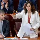 Isabel Díaz Ayuso, en el Pleno de la Asamblea de Madrid, este jueves