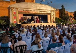 Festival de Teatro y Danza Castillo de Niebla 2024: De Calderón a Quevedo, de Carlos Hipólito a Victoria Abril