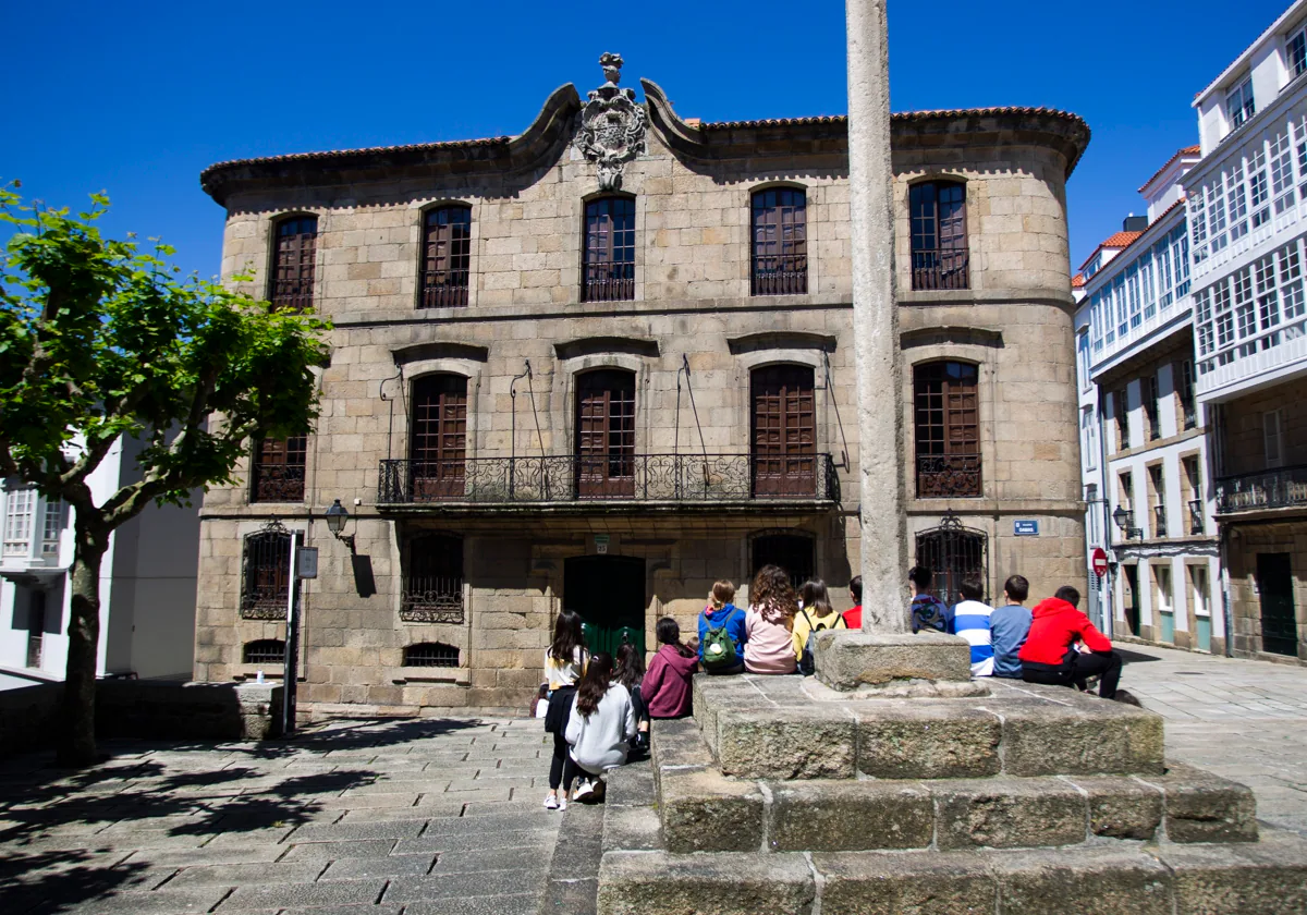 Casa Cornide, en la ciudad vieja de La Coruña