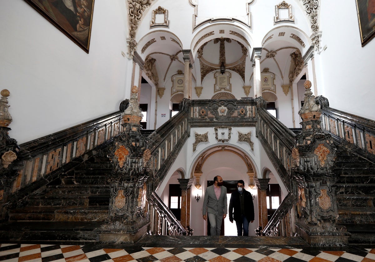 Escalera del colegio de la Inmaculada, en el que estudió el autor de 'El Quijote'