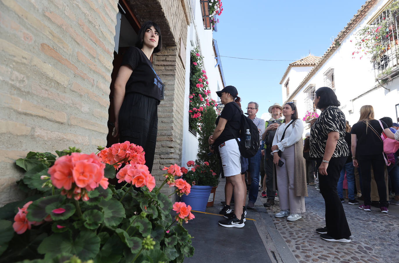 Las imponentes colas del último sábado de los Patios de Córdoba, en imágnes
