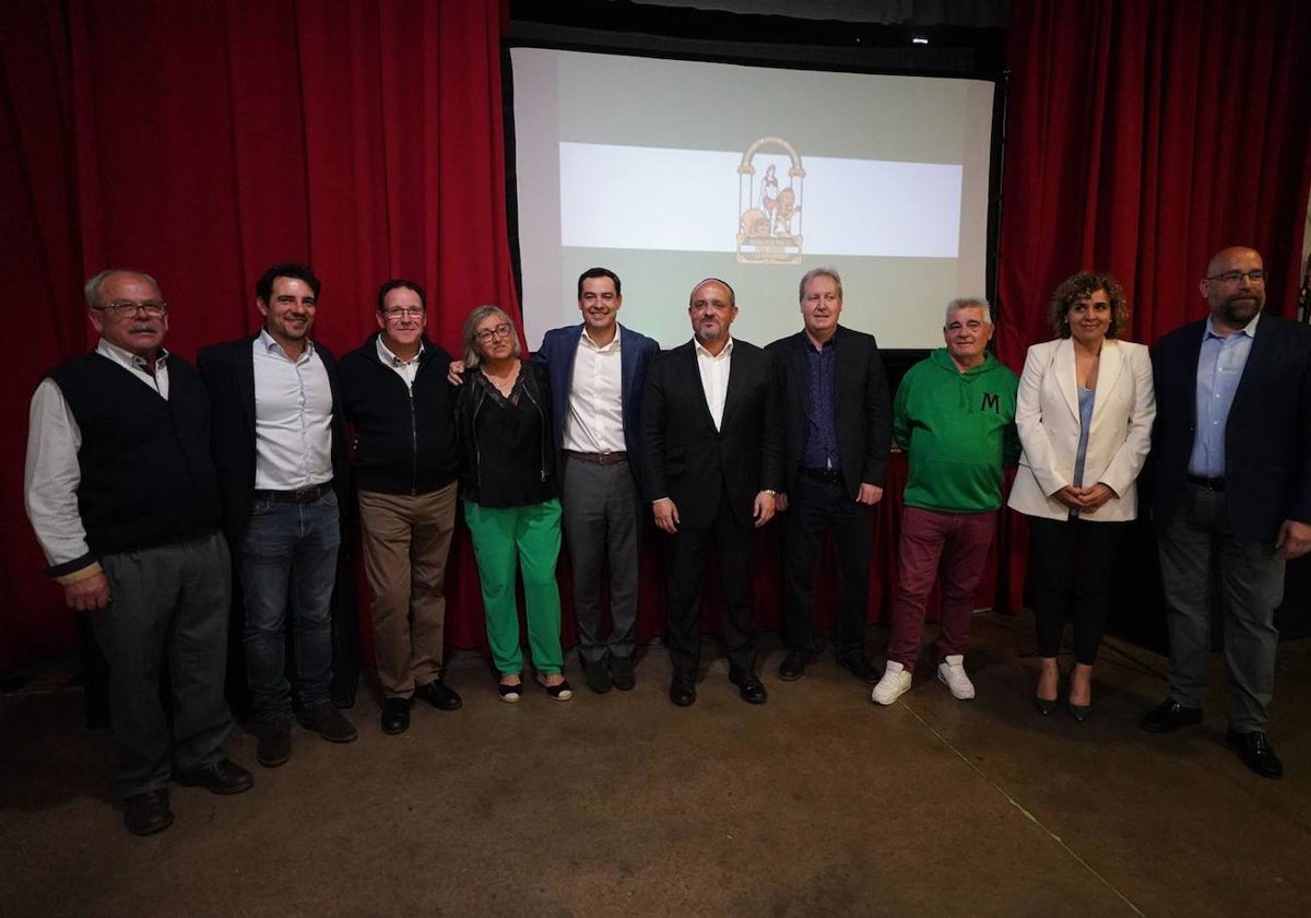 Juanma Moreno en un acto con Alejandro Fernández