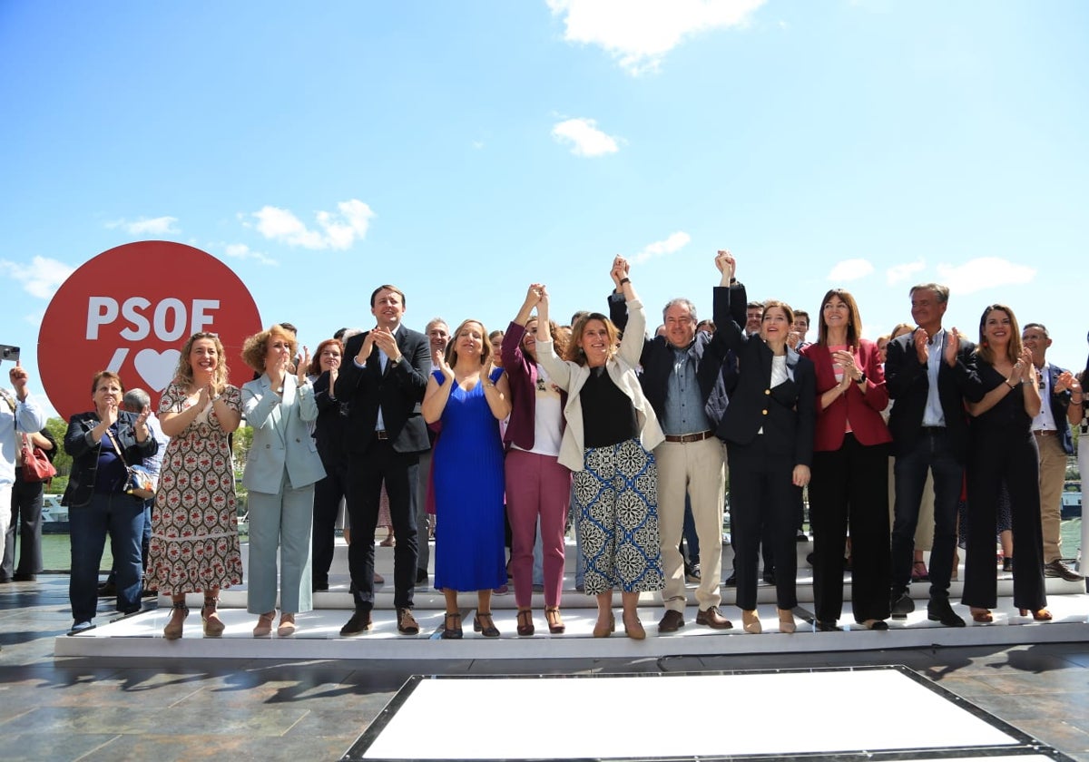 Presentación de la candidatura en Sevilla