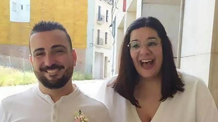 Imagen de archivo de Adrián y Sofia el día de su boda