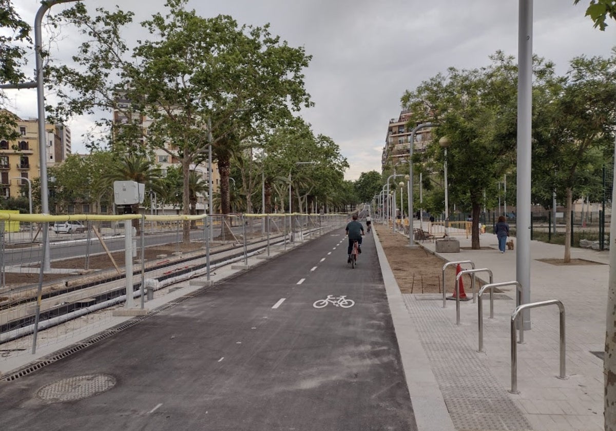 Obras de construcción en la avenida Diagonal (entre el paseo de San Juan y la calle de Girona)