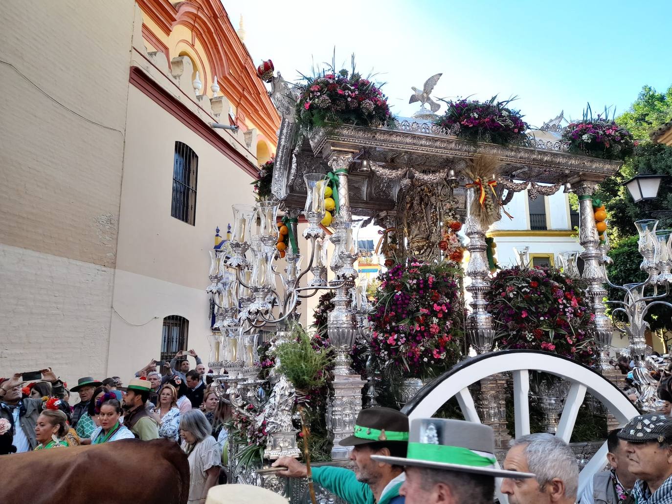 La Hermandad del Rocío de Triana inicia hoy miércoles su peregrinación a la aldea