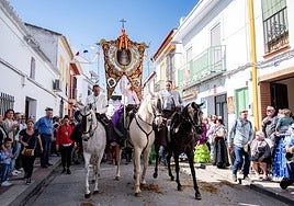 La salida de la Hermandad Matriz del Rocío de Almonte en 2024, en imágenes