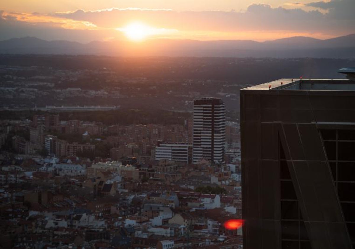 Atardecer de Madrid desde La Castellana